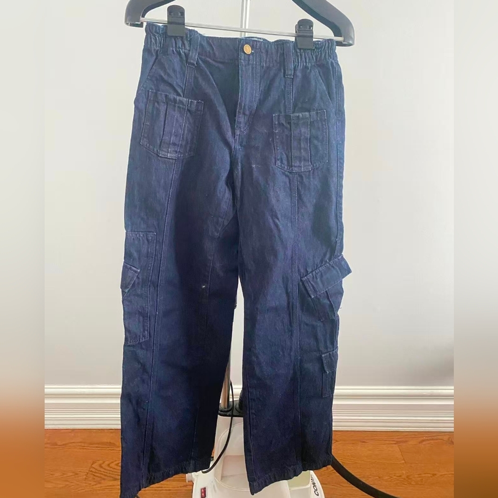 Great Condition BDG Cargo Jeans